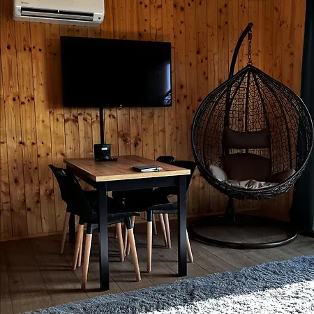 Holiday home Laski Mazury - Z Jacuzzi Blisko Jeziora Kalinowo (Elk)